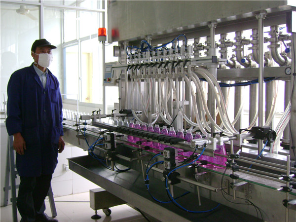 ເຄື່ອງເຕີມນ້ ຳ ຂວດ